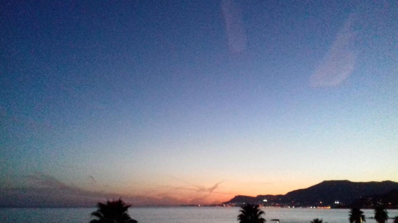Apartamento Mare Ventimiglia Exterior foto